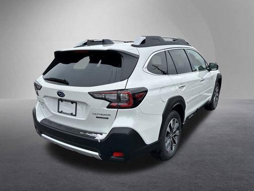 2025 Subaru Outback Touring