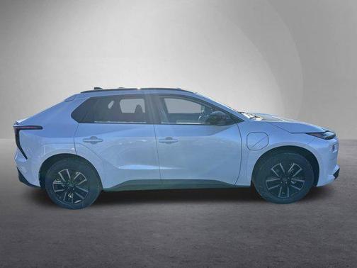 2026 Subaru Solterra Premium