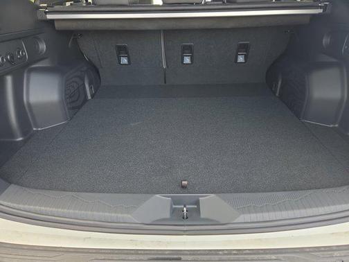 Crystal White Pearl 2026 Subaru Forester Premium