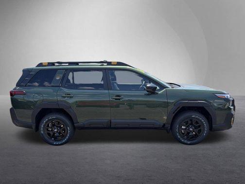 Deep Emerald Green Pearl 2026 Subaru Outback Wilderness