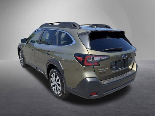 Autumn Green Metallic 2024 Subaru Outback Premium