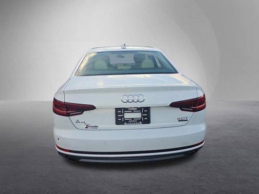 2018 Audi A4 2.0T Premium Plus