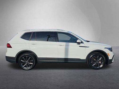 2022 Volkswagen Tiguan 2.0T SE 4MOTION