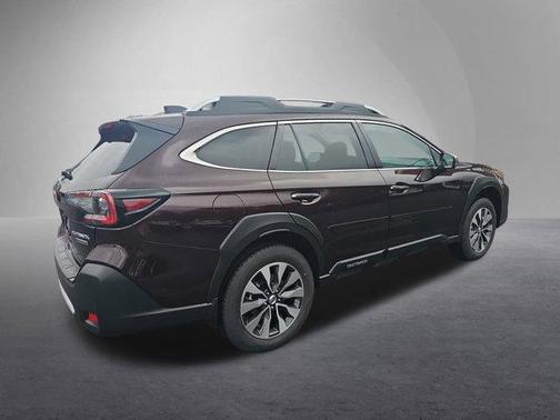 2025 Subaru Outback Touring