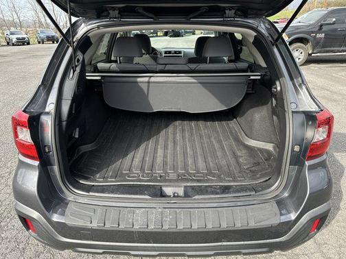 Magnetite Gray Metallic 2018 Subaru Outback 2.5i Premium