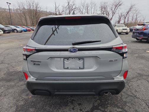 2025 Subaru Forester Hybrid Touring