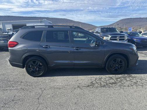 Magnetite Gray Metallic 2023 Subaru Ascent Onyx Edition Limited 7-Passenger