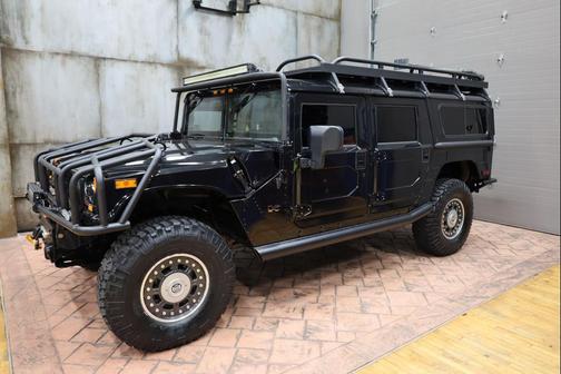 2006 Hummer H1 Alpha Enclosed
