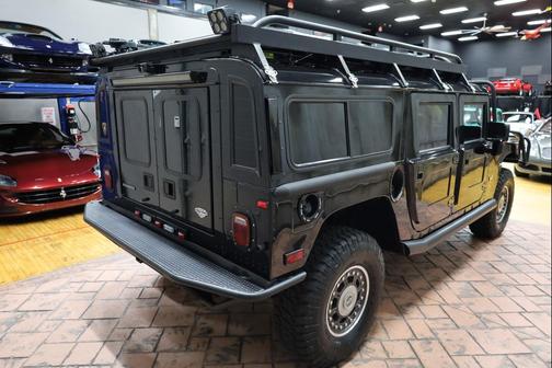 2006 Hummer H1 Alpha Enclosed