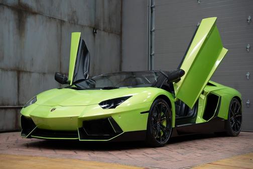 2014 Lamborghini Aventador LP 700-4