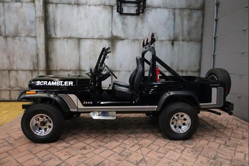 1982 Jeep Scrambler CJ-8