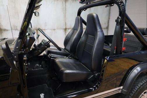 1982 Jeep Scrambler CJ-8