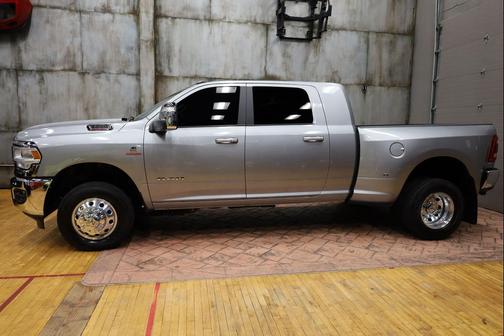 2024 RAM 3500 Laramie Mega Cab 4x4 6'4' Box
