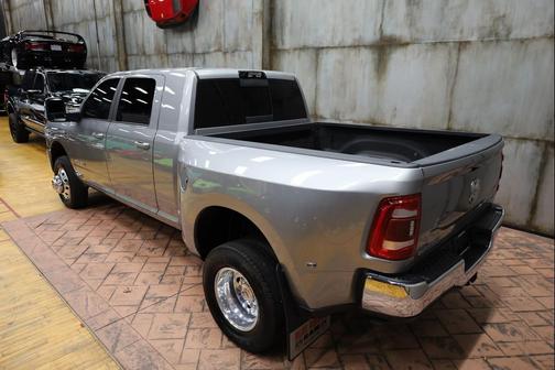 2024 RAM 3500 Laramie Mega Cab 4x4 6'4' Box
