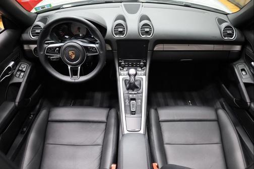 2018 Porsche 718 Boxster S