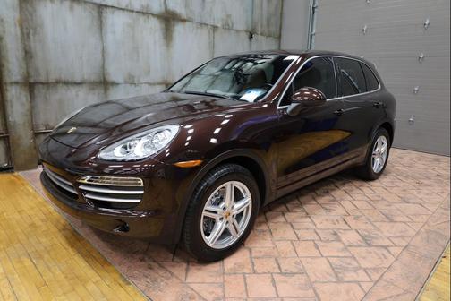 2014 Porsche Cayenne Platinum Edition