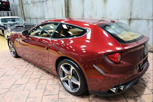 2013 Ferrari FF Hatchback