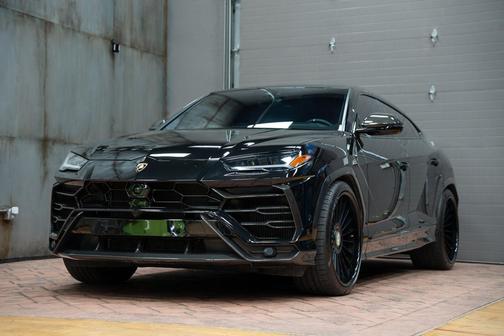 2021 Lamborghini Urus SUV