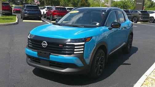 2025 Nissan Kicks SR