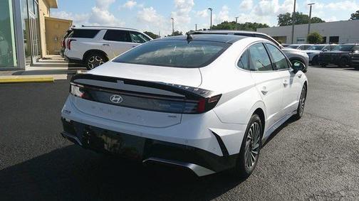 2025 Hyundai SONATA Hybrid Limited