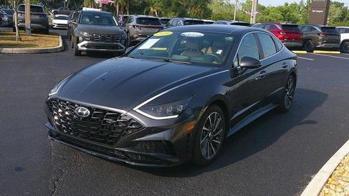 2021 Hyundai SONATA Limited