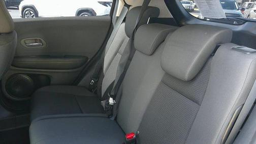 2021 Honda HR-V LX