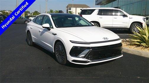 2025 Hyundai SONATA Hybrid Limited