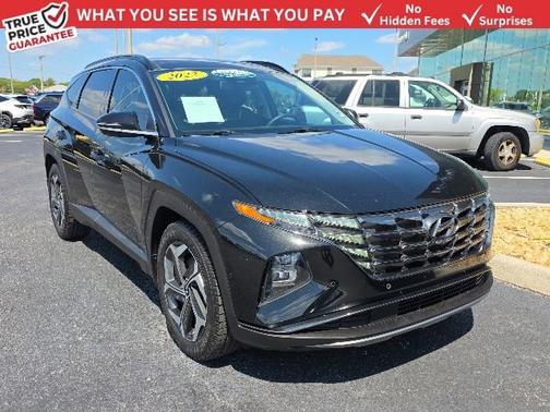 Black 2022 Hyundai TUCSON Limited