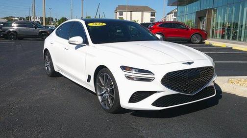 2022 Genesis G70 2.0T RWD