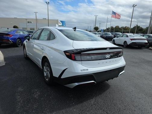 2026 Hyundai SONATA SE