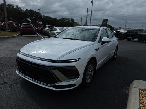 2026 Hyundai SONATA SE