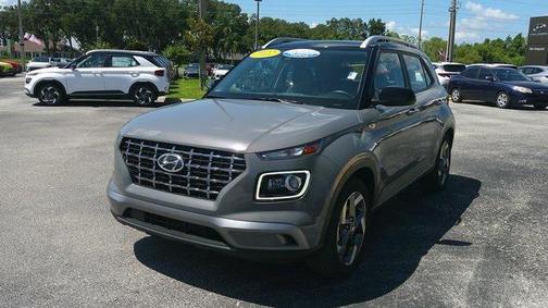 2022 Hyundai VENUE Limited