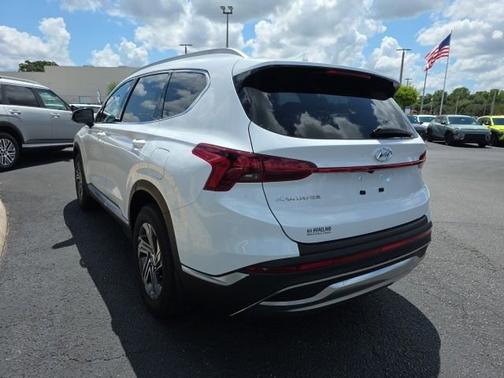 White 2022 Hyundai SANTA FE SEL
