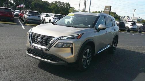 2021 Nissan Rogue SL