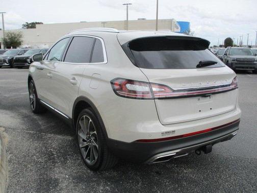 2021 Lincoln Nautilus Reserve