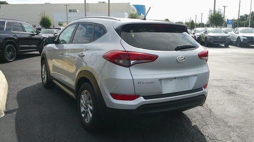 2017 Hyundai TUCSON SE