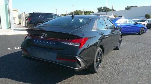 2026 Hyundai ELANTRA Sport