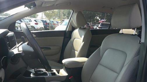 2020 Kia Sportage EX