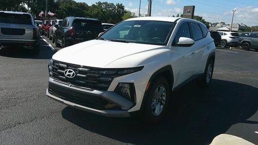 2025 Hyundai TUCSON SE
