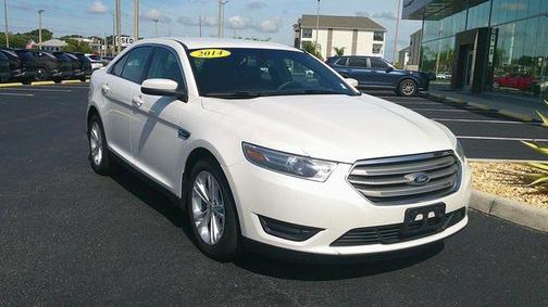2014 Ford Taurus SEL