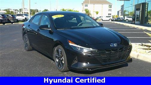 2023 Hyundai ELANTRA SEL