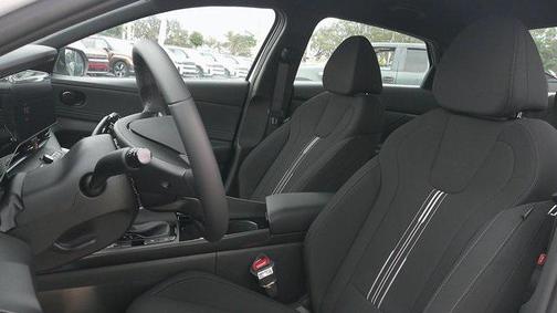 2025 Hyundai ELANTRA Sport
