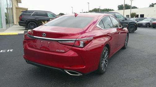 2025 Lexus ES 350 Base