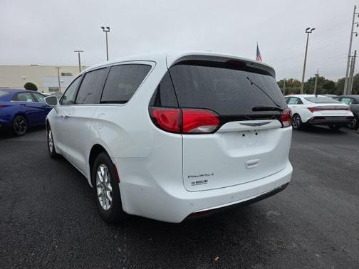 2020 Chrysler Pacifica Touring