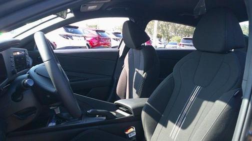 2025 Hyundai ELANTRA Sport