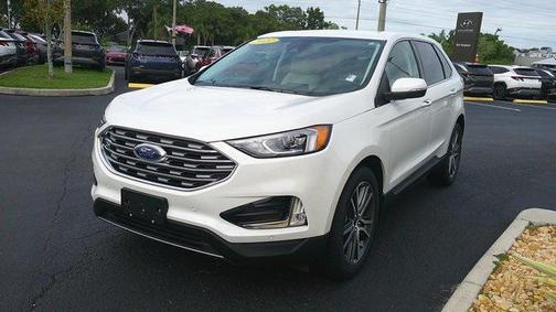 2022 Ford Edge Titanium