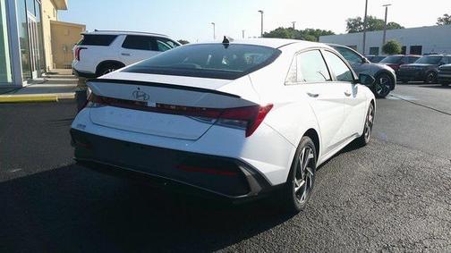 2025 Hyundai ELANTRA Sport