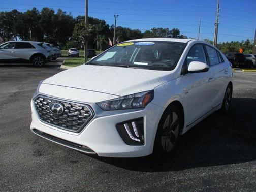 2020 Hyundai IONIQ Hybrid SEL