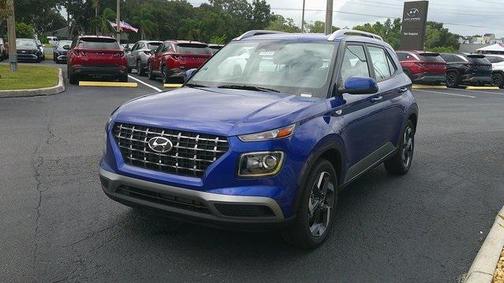2026 Hyundai VENUE SEL