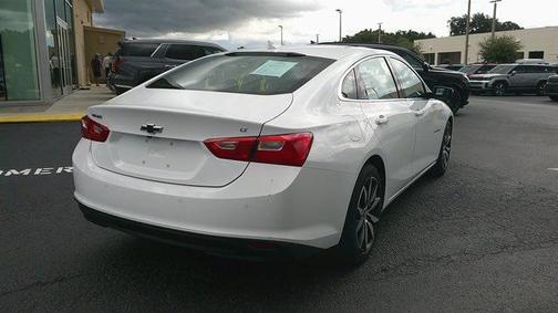 2017 Chevrolet Malibu 1LT